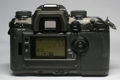 MINOLTA α-7