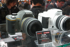 PENTAX K-m (Olive)