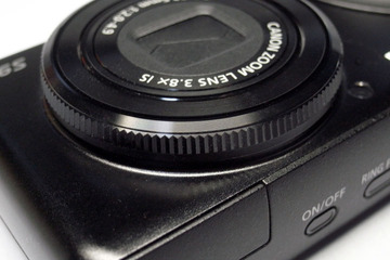 Canon PowerShot S90