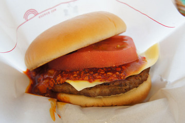 ざくざくラー油チーズバーガー