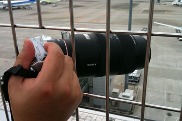 NEX-5 + 70-300mm F4.5-5.6 G