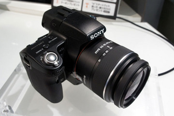 α33
