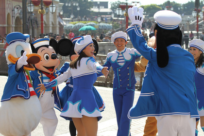 MEET & SMILE