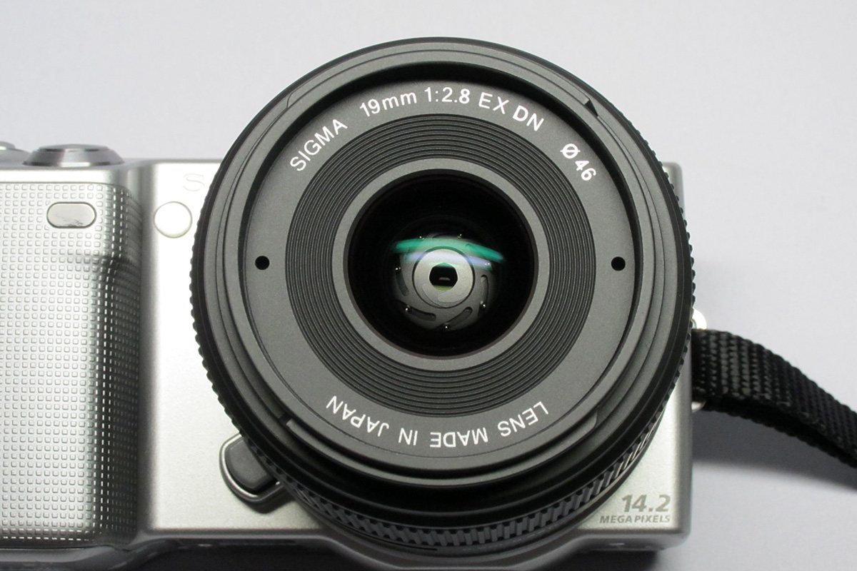 SIGMA 19mm F2.8 EX DN | b's mono-log