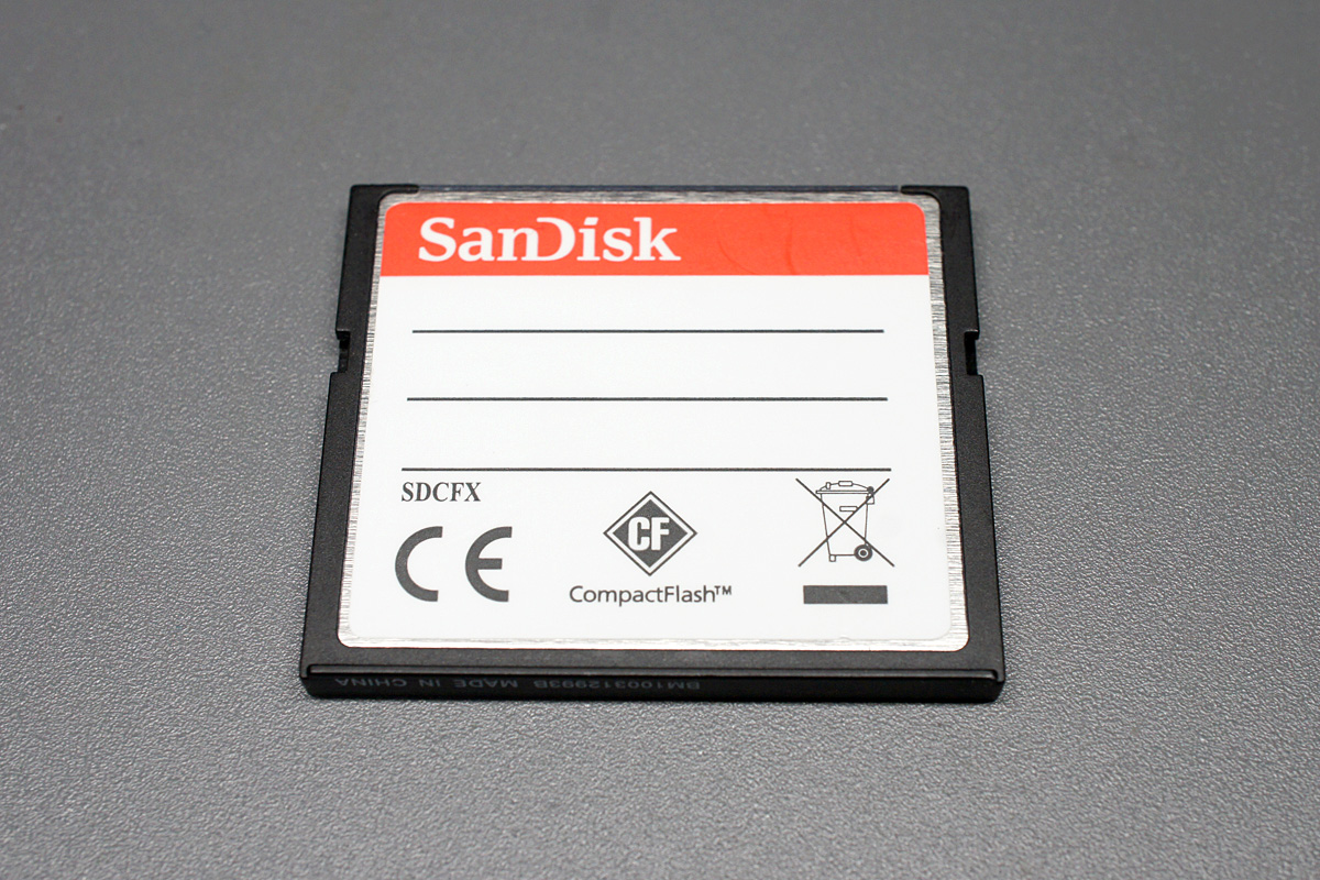 SanDisk Extreme CF 32GB | b's mono-log
